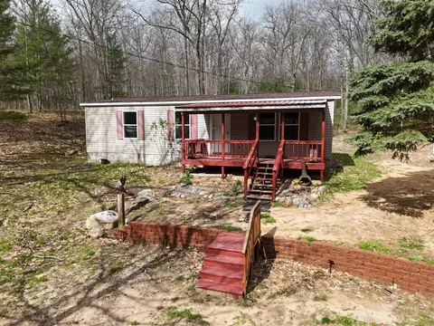 460 Seaman, Wellston, MI 49689