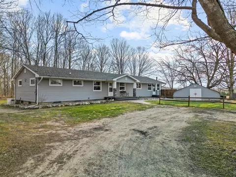 4090 Matthews, Charlotte, MI 48813