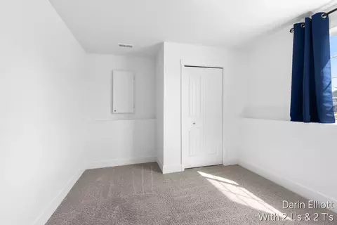 Bedroom - 749 Pine Rdg, Belding, MI 48809 photo 8 of 8