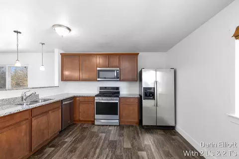 Kitchen - 749 Pine Rdg, Belding, MI 48809 photo 1 of 1