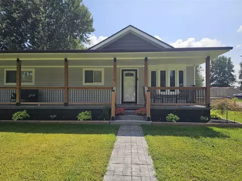 36761 Willow, New Boston, MI 48164
