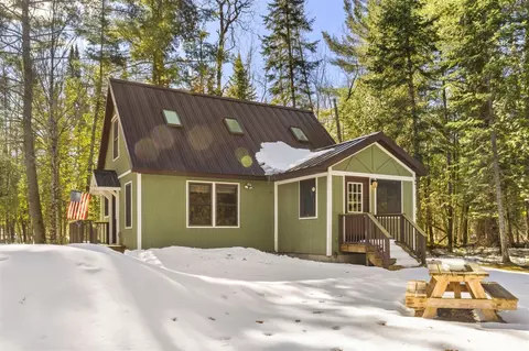15750 Betsie Riv, Thompsonville, MI 49683