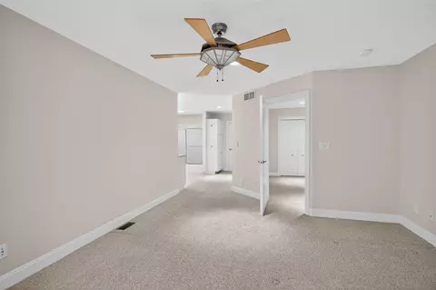 Bedroom - 7176 Sanctuary, Jackson, MI 49201 photo 6 of 9