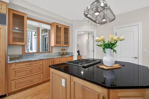 Kitchen - 7176 Sanctuary, Jackson, MI 49201 photo 5 of 7