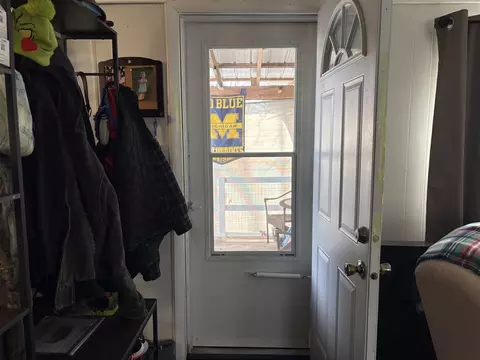 Entry Way - 5169 S Tomahawk, Baldwin, MI 49304 photo 1 of 2