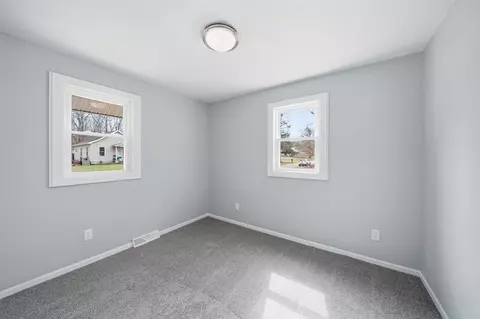 Bedroom - 3227 Matthews, Jackson, MI 49203 photo 3 of 5