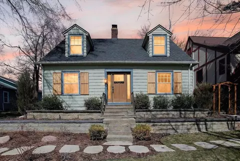 1732 Jackson, Ann Arbor, MI 48103