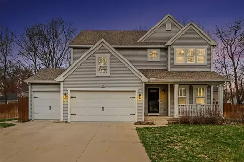 527 Cliffwood, Portage, MI 49002