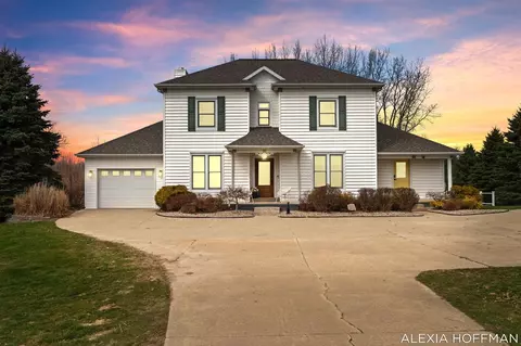 7266 Peddler, Clarksville, MI 48815