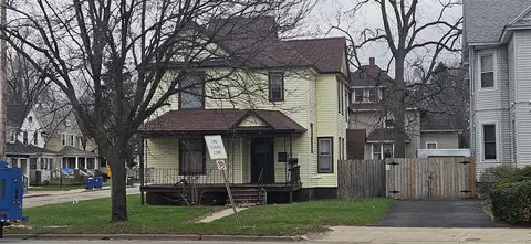 1803 Portage, Kalamazoo, MI 49001