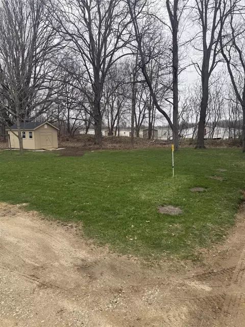 Exterior - 460 Ellsworth, Bellevue, MI 49021 photo 12 of 13