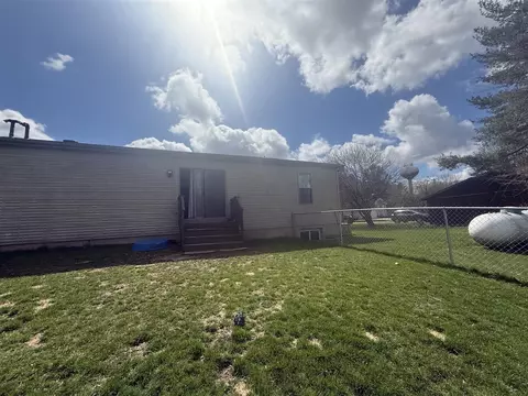 Exterior - 460 Ellsworth, Bellevue, MI 49021 photo 4 of 13