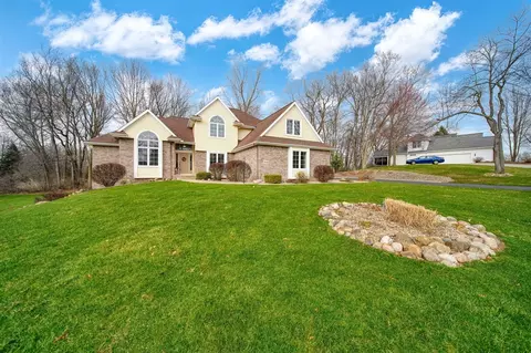 4830 Stonewood, Jackson, MI 49201 photo 3