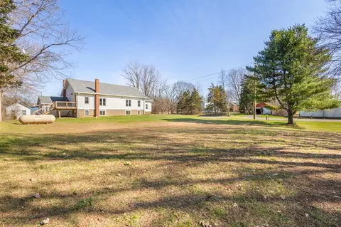 Exterior - 13060 Broadway, Three Rivers, MI 49093 photo 2 of 3