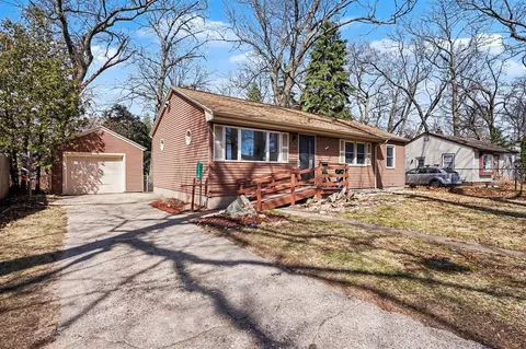 1736 Montague, Muskegon, MI 49441