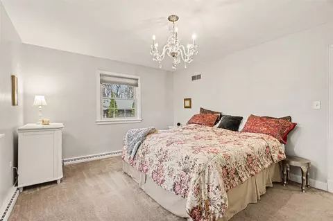 Bedroom - 612 Hill, Marshall, MI 49068 photo 3 of 3