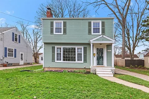 2415 Aleda, Grand Rapids, MI 49507