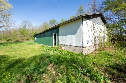 18678 Smith, Cassopolis, MI 49031 photo 9