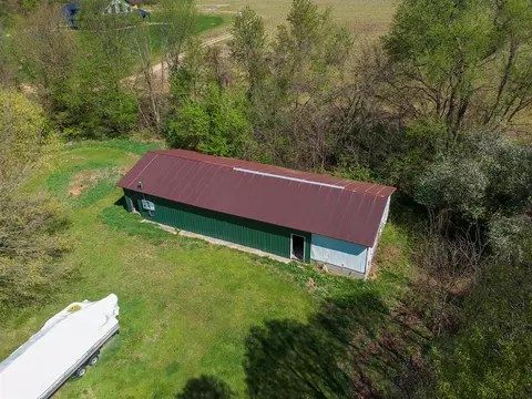 18678 Smith, Cassopolis, MI 49031 photo 18