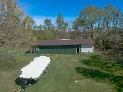 18678 Smith, Cassopolis, MI 49031 photo 16