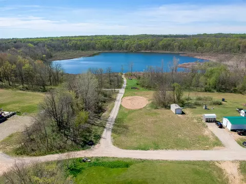 18678 Smith, Cassopolis, MI 49031 photo 21