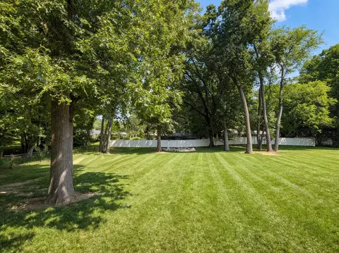 Exterior - 155 Hickory, Marshall, MI 49068 photo 3 of 5