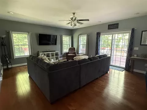 Living - 155 Hickory, Marshall, MI 49068 photo 2 of 2