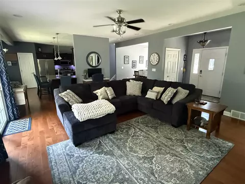 Living - 155 Hickory, Marshall, MI 49068 photo 1 of 2