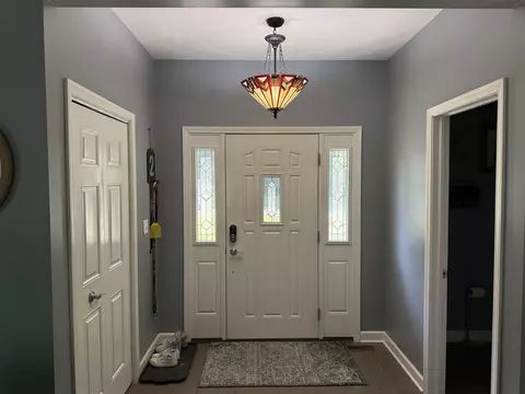Entry Way - 155 Hickory, Marshall, MI 49068 photo 1 of 1