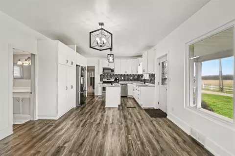 Entry Way - 8125 Kimball, Lyons, MI 48851 photo 1 of 1