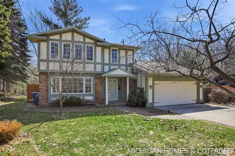 136 Crescent, Grand Haven, MI 49417