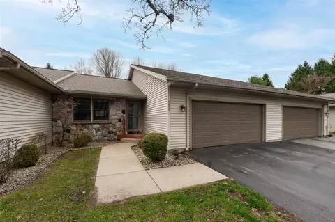 5953 Wood Vly, Kalamazoo, MI 49009