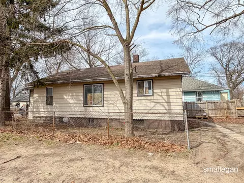 2128 8th, Muskegon, MI 49444