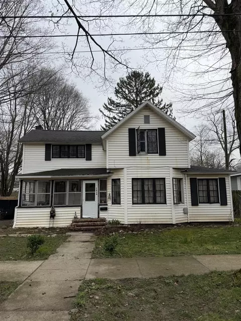 1014 Seventh, Three Rivers, MI 49093 photo 1