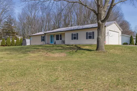 1255 106th, Plainwell, MI 49080 photo 4