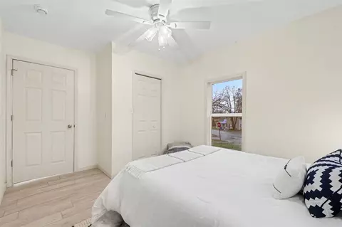 Bedroom - 542 Ionia, Belding, MI 48809 photo 2 of 2