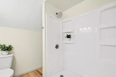 Bath - 542 Ionia, Belding, MI 48809 photo 3 of 3