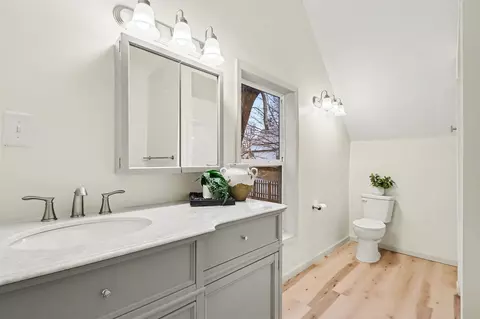 Bath - 542 Ionia, Belding, MI 48809 photo 2 of 3