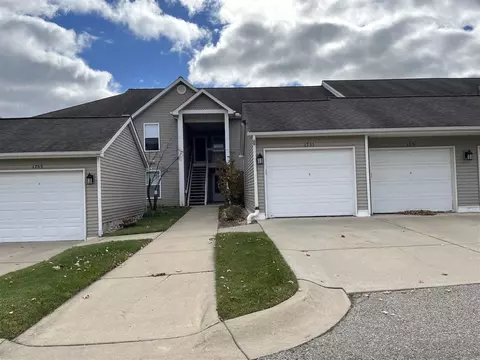 1755 Weatherstone, Ann Arbor, MI 48108