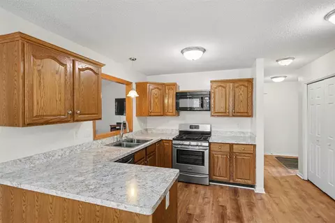 136 Diversy, Brooklyn, MI 49230 photo 13