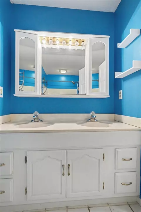 136 Diversy, Brooklyn, MI 49230 photo 27