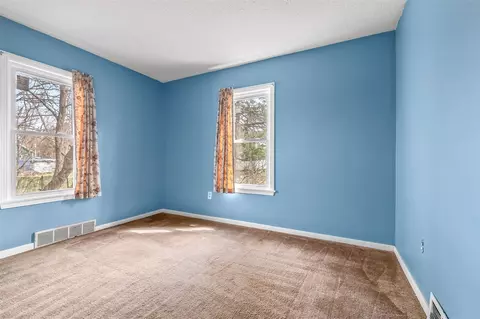Bedroom - 138 Pierce, Jackson, MI 49203 photo 2 of 10