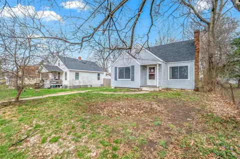 Exterior - 138 Pierce, Jackson, MI 49203 photo 3 of 11