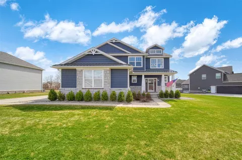 2399 Walnut Vw, Howell, MI 48855