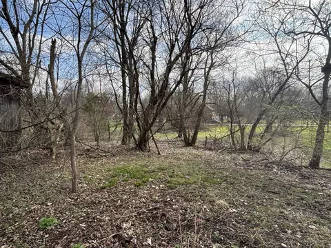 417 Lockwood, Jackson, MI 49203 photo 5
