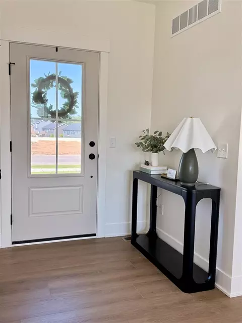 Entry Way - 11782 Everett, Allendale, MI 49401 photo 1 of 3