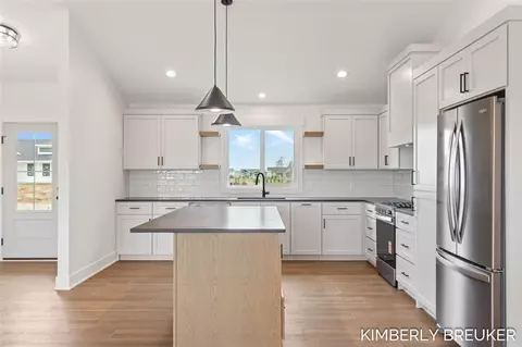 Kitchen - 11782 Everett, Allendale, MI 49401 photo 6 of 10