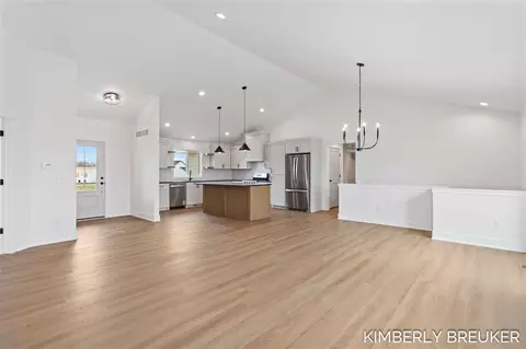 Living - 11782 Everett, Allendale, MI 49401 photo 2 of 5