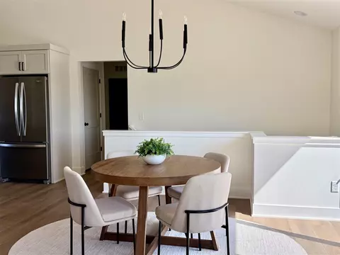 Dining - 11782 Everett, Allendale, MI 49401 photo 2 of 4