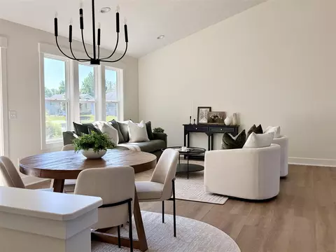 Dining - 11782 Everett, Allendale, MI 49401 photo 3 of 4